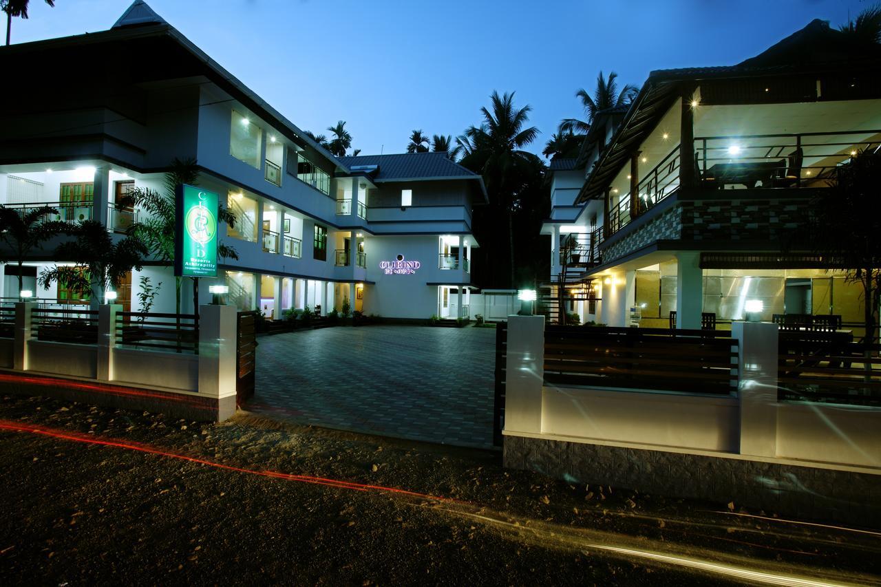 Clirind Resort Athirappilly Buitenkant foto