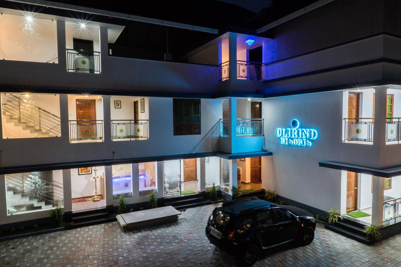 Clirind Resort Athirappilly Buitenkant foto