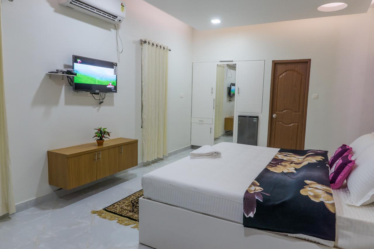 Clirind Resort Athirappilly Buitenkant foto