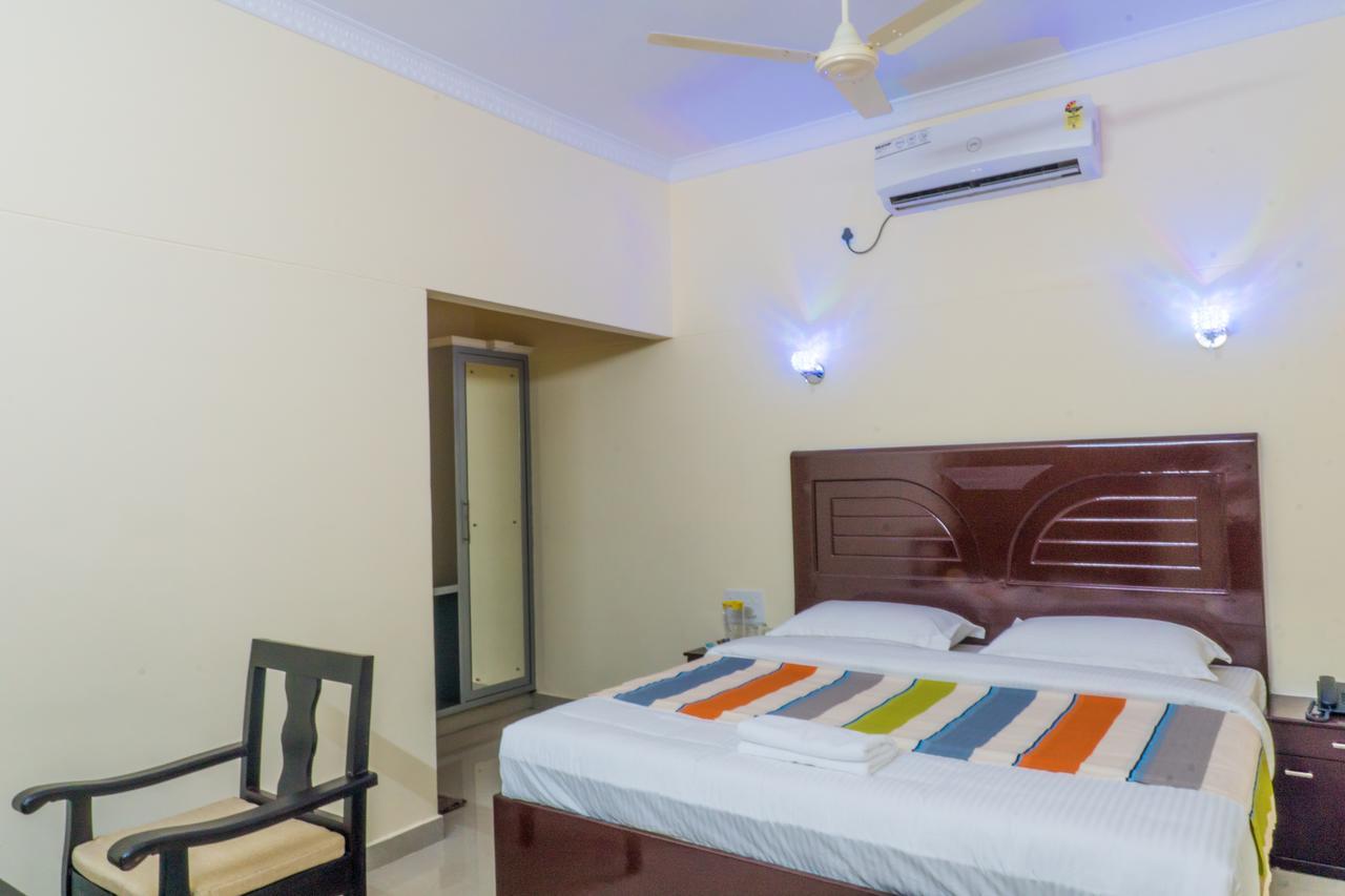 Clirind Resort Athirappilly Buitenkant foto